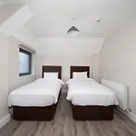 Hugh Lynch's Self Catering