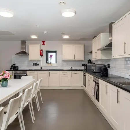 Hugh Lynch's Self Catering Tullamore