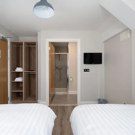 招待所 Hugh Lynch's Self Catering