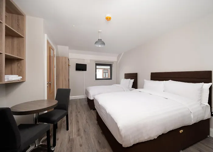 Maison d'hôtes Hugh Lynch's Self Catering 3*